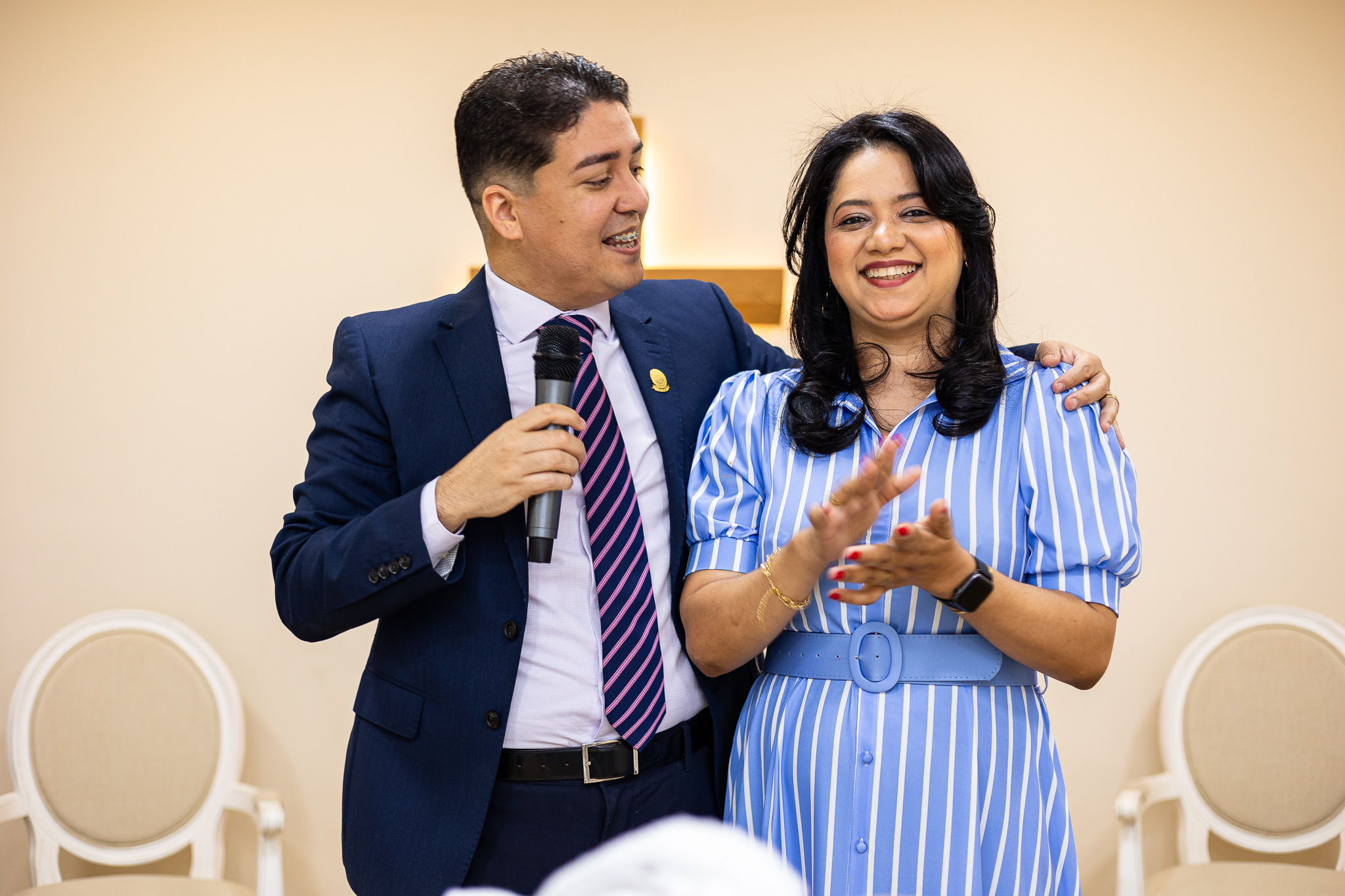 Pastores Eduardo Moraes e Marilane, líderes do Templo da Restauração em Queluz